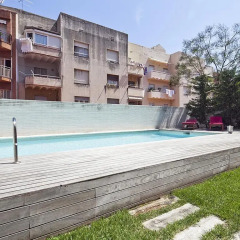 Отель Barcelona Charming Guell Terrace Барселона бассейн
