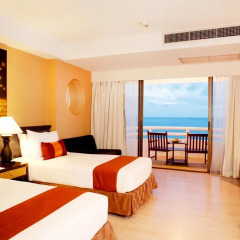 Отель D Varee Jomtien Beach 4* Представительский номер с различными типами кроватей фото 7