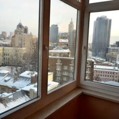 Апартаменты KievApts Apartments балкон