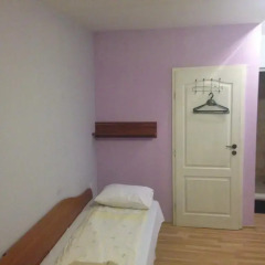 Отель East Gate Guest Rooms комната для гостей фото 3