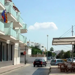 Hotel Platja Gran парковка