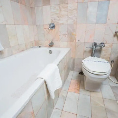 Elizabeth Hotel 3* Улучшенный номер с различными типами кроватей фото 10