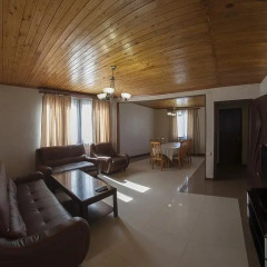 Alpina Hotel интерьер отеля