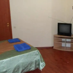 Hotel on Gorkogo Бердянск комната для гостей