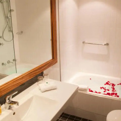 Cambridge Hotel Sydney ванная