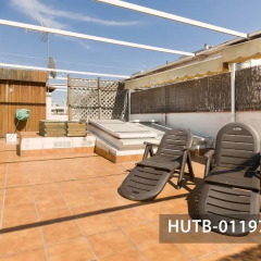 Отель Fira Turistic House Оспиталет-де-Льобрегат бассейн фото 3