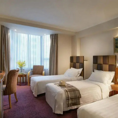 Отель Wharney Guang Dong Hong Kong 4* Улучшенный номер с различными типами кроватей фото 4