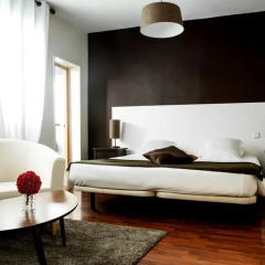 THC Gran Via Hostel Улучшенный номер с различными типами кроватей фото 2