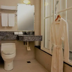 King Shi Hotel 3* Улучшенный люкс с различными типами кроватей фото 3