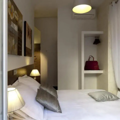 THC Latina Hostel Стандартный номер с 2 отдельными кроватями фото 3