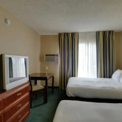 Отель Vagabond Inn San Diego Airport/Marina комната для гостей фото 12