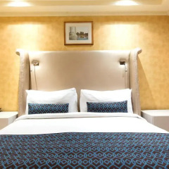 Victoria Crown Plaza Hotel 4* Представительский люкс фото 2