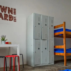 Clown and Bard Hostel Кровать в общем номере с двухъярусной кроватью фото 7
