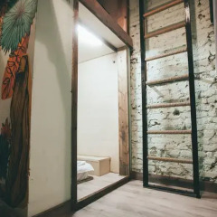 Гостиница Хостел Woody Backpacker Party в Санкт-Петербурге 3 отзыва об отеле, цены и фото номеров - забронировать гостиницу Хостел Woody Backpacker Party онлайн Санкт-Петербург комната для гостей фото 4