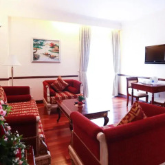 Saigon Dalat Hotel 4* Представительский люкс с различными типами кроватей фото 3