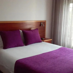 Hotel Louro 3* Улучшенный номер двуспальная кровать фото 15