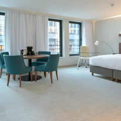 Отель Courtyard by Marriott Brussels EU 4* Люкс с различными типами кроватей