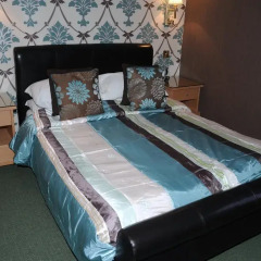 Отель Edenfield Guest House 3* Люкс повышенной комфортности с различными типами кроватей