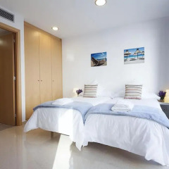 Отель Charmsuites Nou Rambla Апартаменты с различными типами кроватей фото 16