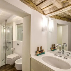 Отель Sole al Pantheon Penthouse Италия, Рим - отзывы, цены и фото номеров - забронировать отель Sole al Pantheon Penthouse онлайн ванная фото 2