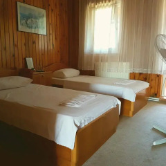 Yali Otel 2* Стандартный номер с двуспальной кроватью (общая ванная комната) фото 3