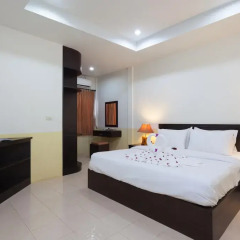 Отель Bangtao Kanita House 2* Номер Делюкс с двуспальной кроватью фото 13