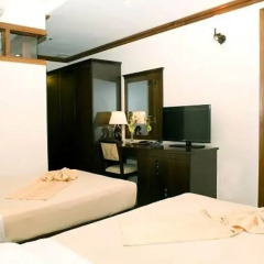 Dong Kinh A Hotel 3* Семейный номер Делюкс с двуспальной кроватью