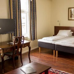 Victoria Hotel 3* Номер Делюкс с различными типами кроватей