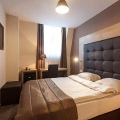Villa Royale Hotel 3* Стандартный номер с различными типами кроватей фото 3