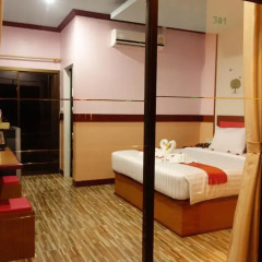 Отель Airport Phuket Garden Resort 2* Стандартный номер с двуспальной кроватью фото 14