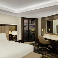 Radisson Blu Hotel, Dubai Deira Creek 5* Стандартный номер с разными типами кроватей фото 2