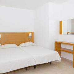 Отель Apartamentos Mar y Playa Студия с различными типами кроватей