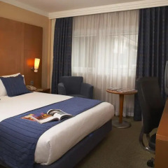 Отель Holiday Inn London - Regents Park 4* Стандартный номер с различными типами кроватей