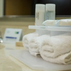 Отель Holiday Inn Express Guadalajara Aeropuerto 3* Стандартный номер с различными типами кроватей