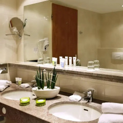 Mercure Hotel Atrium Braunschweig 3* Улучшенный номер с различными типами кроватей фото 3