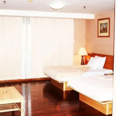 Отель The Aiyapura Bangkok 3* Представительский номер с различными типами кроватей фото 9