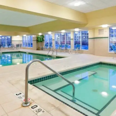 Отель Country Inn & Suites by Radisson, Newark Airport, NJ США, Элизабет - отзывы, цены и фото номеров - забронировать отель Country Inn & Suites by Radisson, Newark Airport, NJ онлайн бассейн