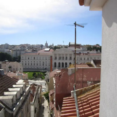 Отель Lisbon Friends Apartments - São Bento Португалия, Лиссабон - отзывы, цены и фото номеров - забронировать отель Lisbon Friends Apartments - São Bento онлайн балкон