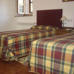 Отель Casa de Aldea La Casona de Los Valles комната для гостей