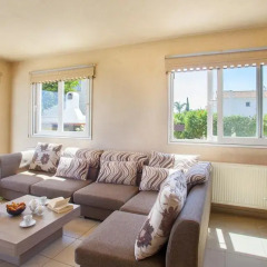Отель Beachfront villa Del Mare Кипр, Протарас - отзывы, цены и фото номеров - забронировать отель Beachfront villa Del Mare онлайн комната для гостей фото 5