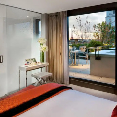Отель Mandarin Oriental Paris 5* Номер Делюкс с различными типами кроватей