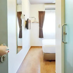 Отель Red Planet Pattaya 3* Стандартный номер с различными типами кроватей фото 9