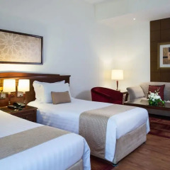 Majestic City Retreat Hotel 4* Стандартный номер с различными типами кроватей фото 4