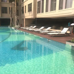 Апартаменты SUNNY TROPICAL Serviced Apartments Студия Делюкс с различными типами кроватей фото 5