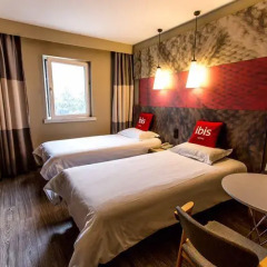 Отель ibis Suzhou Sip 3* Улучшенный номер с 2 отдельными кроватями фото 4