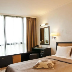 Efbet Hotel 3* Стандартный номер с двуспальной кроватью фото 6