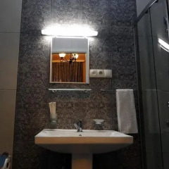 Hotel Sherlock 3* Стандартный номер с различными типами кроватей фото 6