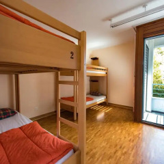 Geneva Hostel Стандартный номер с различными типами кроватей (общая ванная комната) фото 2
