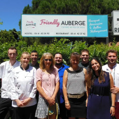 Отель Friendly Auberge Франция, Коломьё - отзывы, цены и фото номеров - забронировать отель Friendly Auberge онлайн питание фото 3