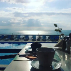 Апартаменты Brentanos Apartments ~ A ~ View of Paradise Апартаменты с различными типами кроватей фото 21